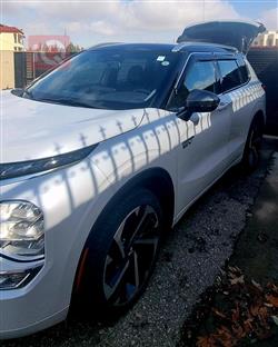 ميتسوبيشي اوتلاندر